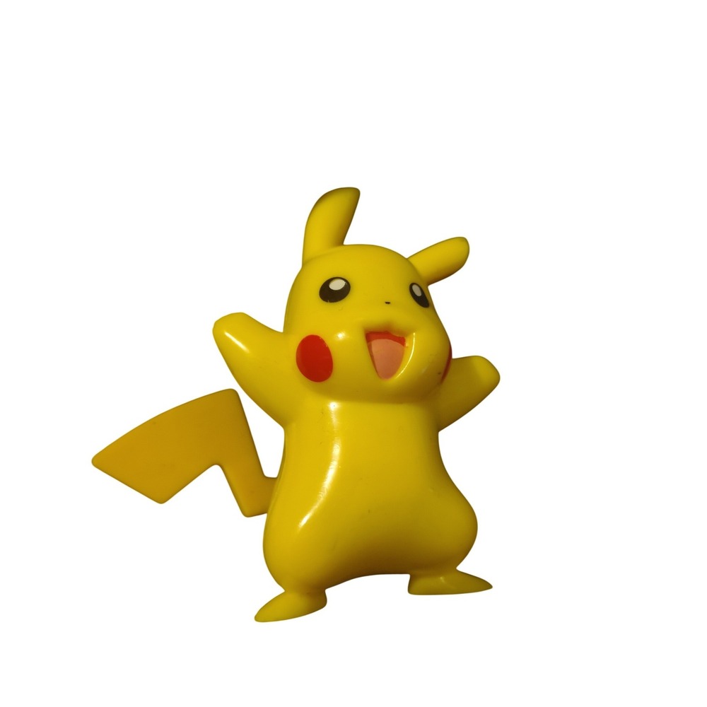 Pikachu Pokemon‎ Nintendo DecoPac 2013 Cake Topper Figure Yellow Collectible Toy